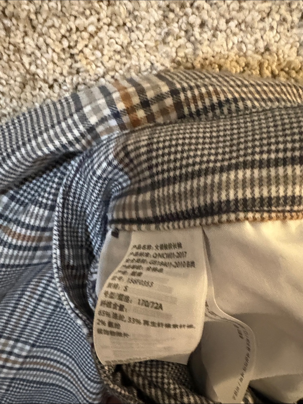 Abercrombie and Fitch women’s Gray Plaid Wide-Leg Dress Pants - Picture 3 of 4